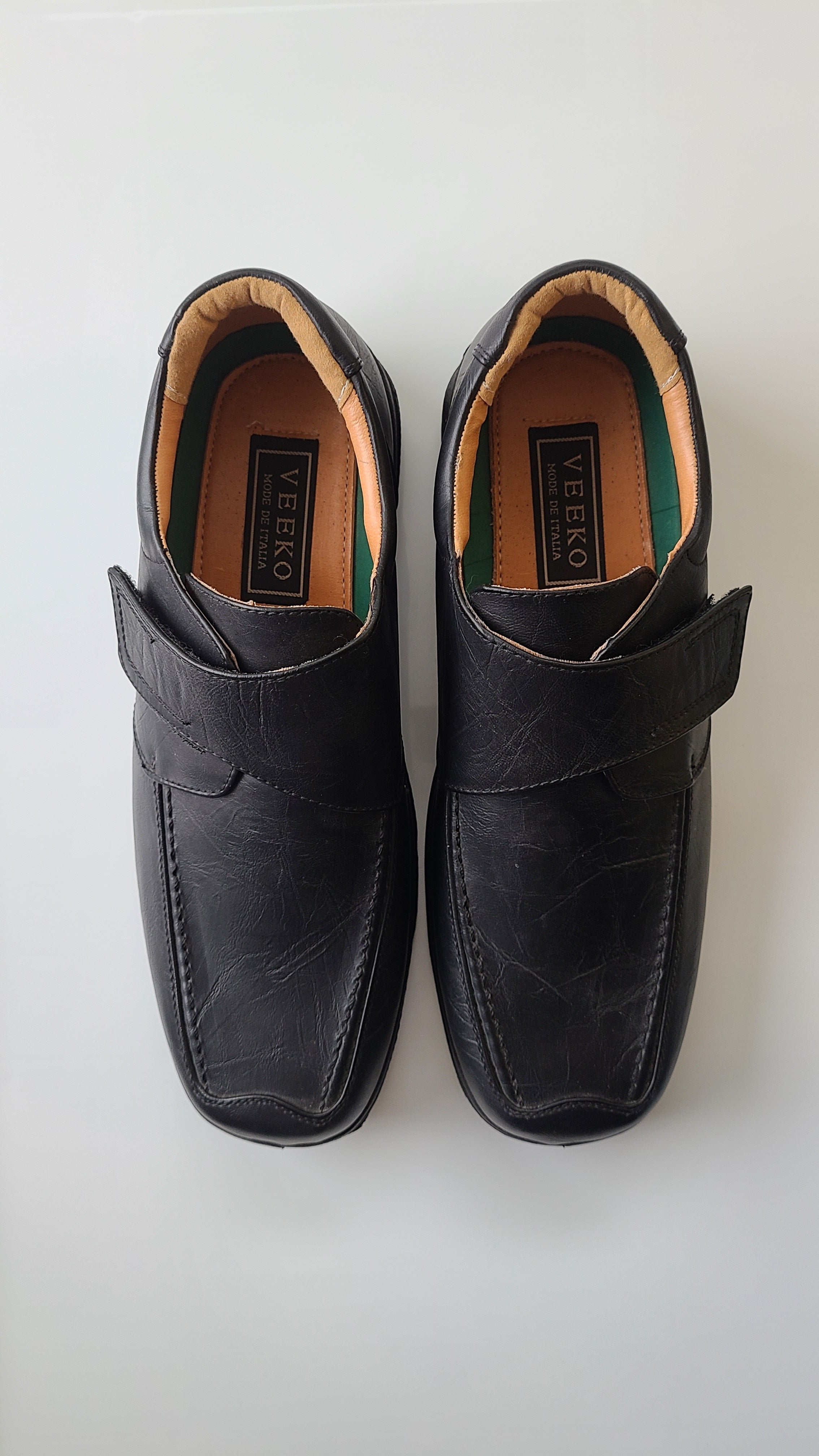 Men s Veeko Dress Shoe Ashley s Adaptive Apparel